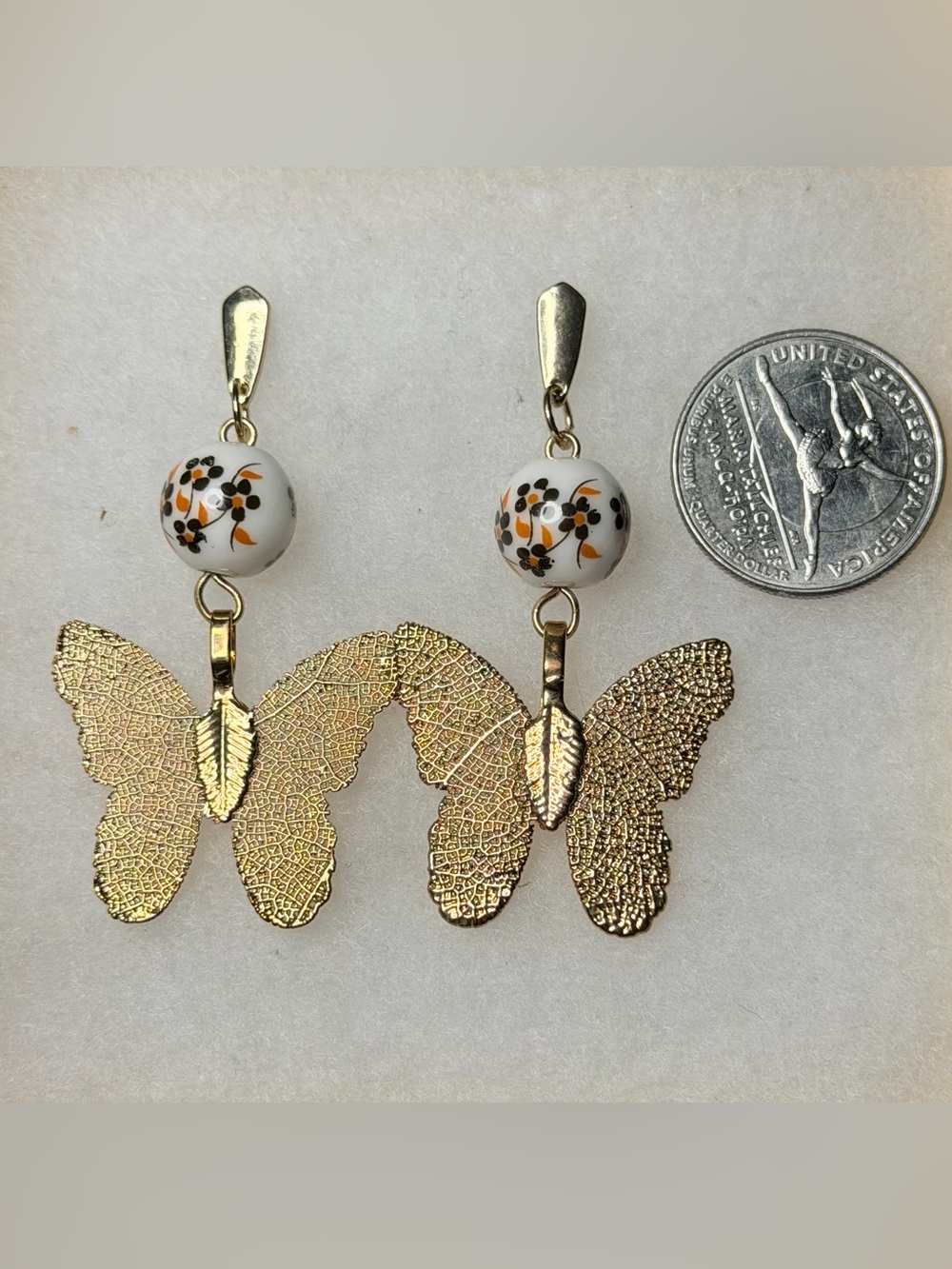✨Handmade✨ Gold Butterfly Drop Earrings w/ White Floral Beads - Hypoallergenic